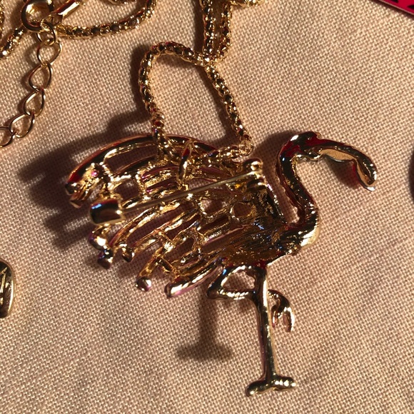 NWT Betsey Johnson Flamingo Necklace - Picture 11 of 11